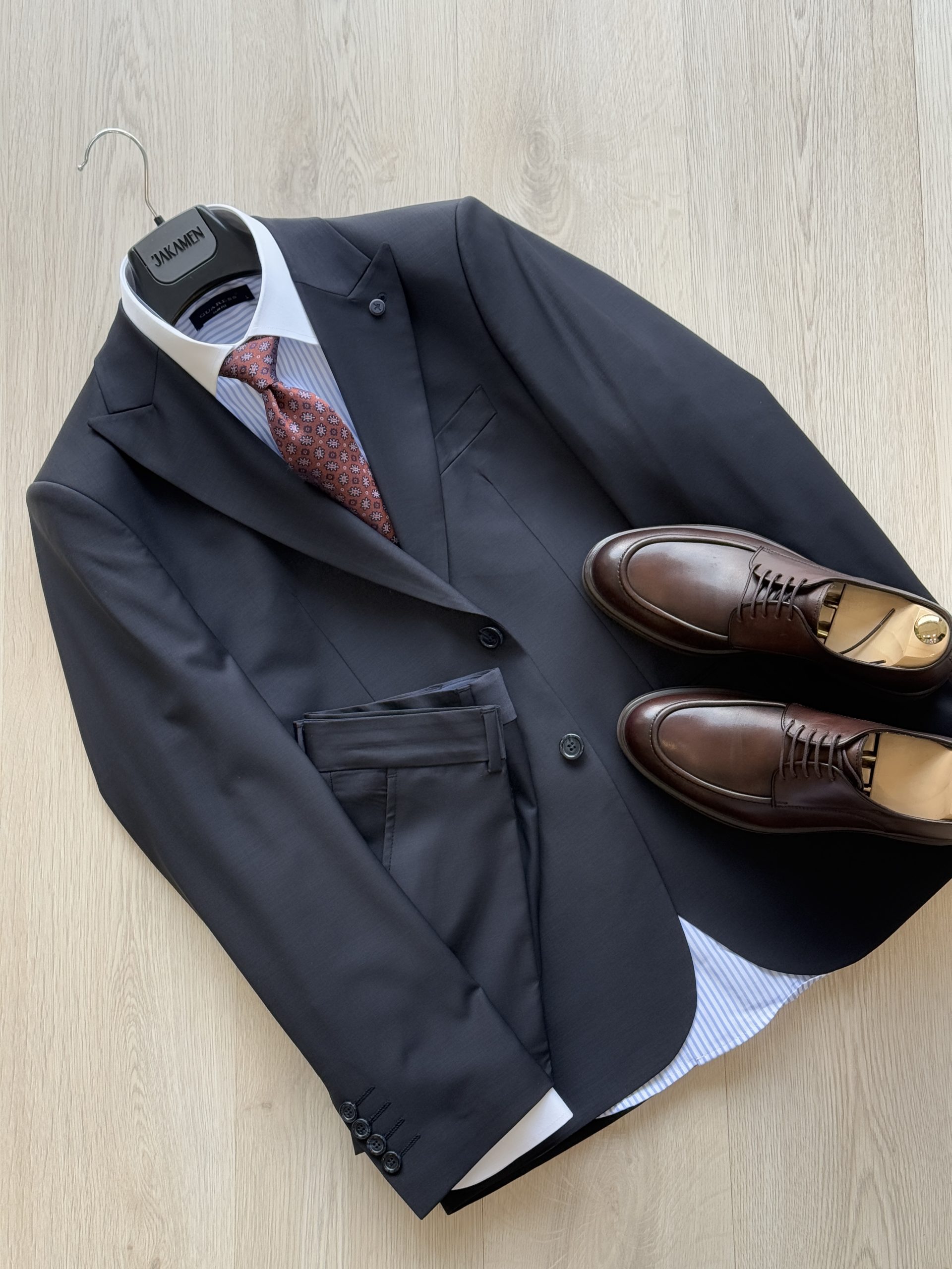 کت و شلوار ژاکامن با پارچه Vitale Barberis ایتالیا